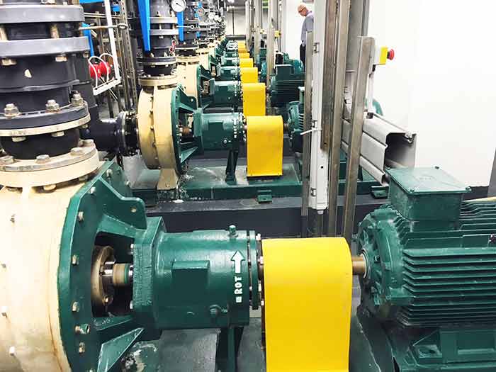 Selecting a Pump for Caustic & Corrosive Conditions